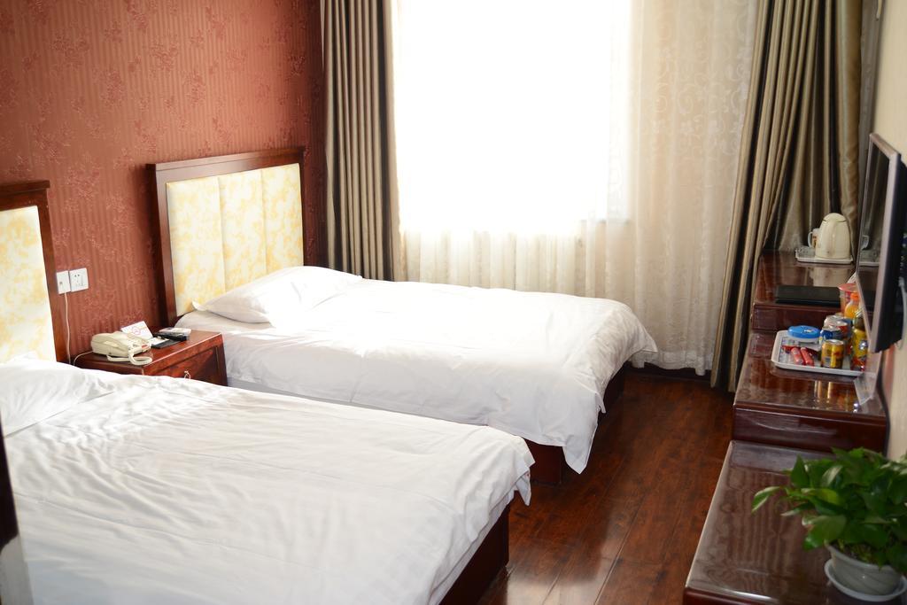 Super 8 Beijing Daxing Huangcun Hotel Luaran gambar
